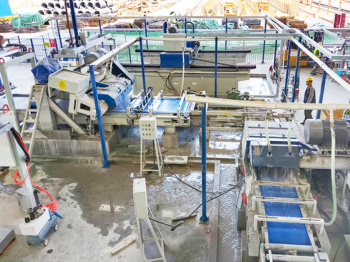 PC仿石磚切（qiē）割機流（liú）水線